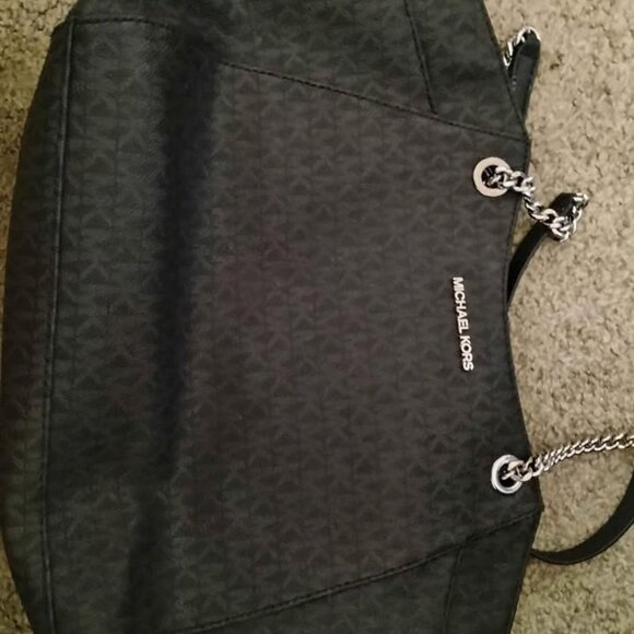 Michael Kors handbag - Picture 1 of 2